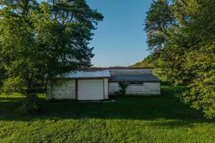 316 Hillside Rd, Edgerton, WI 53534 - Photo 11