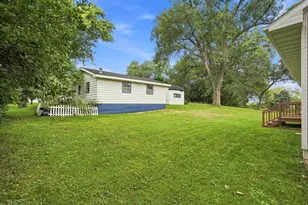 100 Isham St, Stoughton, WI 53589 - Photo 37