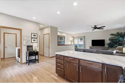100 Isham Street, Stoughton, WI 53589 - Photo 11