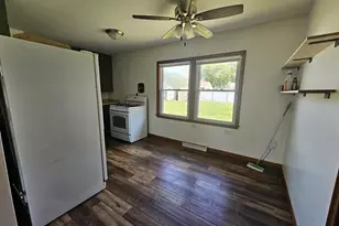 716 N Arch St, Janesville, WI 53548 - Photo 5