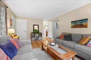 2013 Ardmore Dr, Madison, WI 53713 - Photo 5