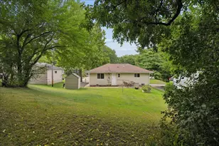 2013 Ardmore Dr, Madison, WI 53713 - Photo 31