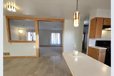 740 N East Avenue, Viroqua, WI 54665 - Photo 5