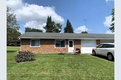 100-102 Hillside Lane, Columbus, WI 53925 - Photo 3