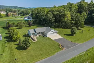 8096 E Quail Meadow Ln, Reedsburg, WI 53959 - Photo 9