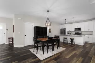 3823 Tanglewood Pl, Janesville, WI 53546 - Photo 5