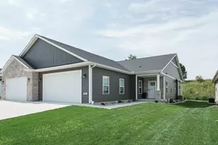 3823 Tanglewood Pl, Janesville, WI 53546 - Photo 1