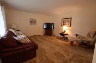 5721 Meadowood Dr, Madison, WI 53711 - Photo 7