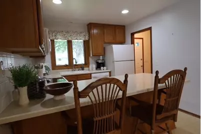 5721 Meadowood Drive, Madison, WI 53711 - Photo 13