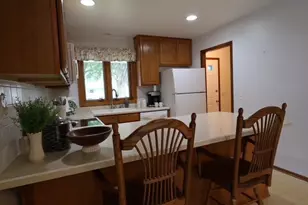 5721 Meadowood Dr, Madison, WI 53711 - Photo 13