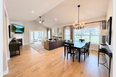 6707 Conservancy Plaza, DeForest, WI 53532 - Photo 5