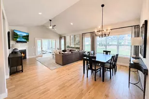 6707 Conservancy Plz, DeForest, WI 53532 - Photo 5
