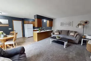 208-210 Eilbes Ave, Beaver Dam, WI 53916 - Photo 27