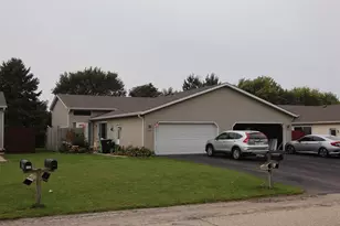 204-206 Eilbes Ave, Beaver Dam, WI 53916 - Photo 3
