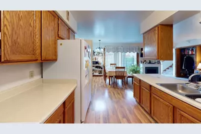 204-206 Eilbes Avenue, Beaver Dam, WI 53916 - Photo 17