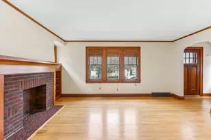 2005 Carey Ct, Madison, WI 53704 - Photo 5