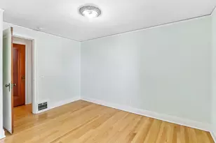 2005 Carey Ct, Madison, WI 53704 - Photo 19