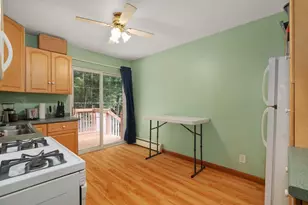 4611 Dennis Dr, Madison, WI 53704 - Photo 5