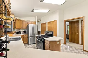 16490 Deery Rd, Mineral Point, WI 53565 - Photo 15