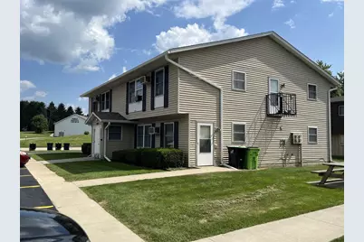 108-116 Eilbes Avenue, Beaver Dam, WI 53916 - Photo 5