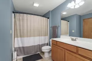 4562 Parkwood Dr, Milton, WI 53563 - Photo 15