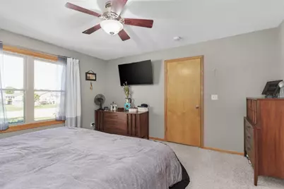 4562 Parkwood Drive, Milton, WI 53563 - Photo 13