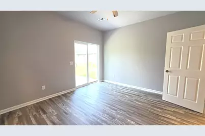 606 W Delavan Drive, Janesville, WI 53548 - Photo 13