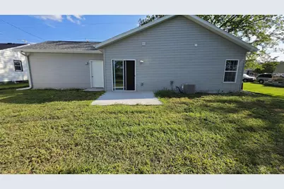 606 W Delavan Drive, Janesville, WI 53548 - Photo 21