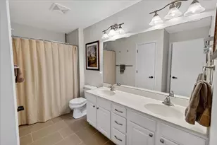 3629 Turning Leaf Dr, Madison, WI 53719 - Photo 15