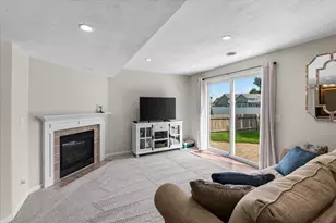 3629 Turning Leaf Dr, Madison, WI 53719 - Photo 17
