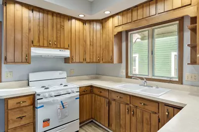 103 E Roosevelt Street, Freeport, IL 61032 - Photo 19