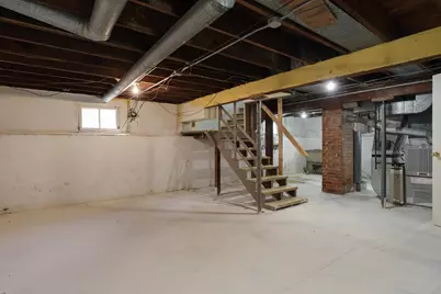 103 E Roosevelt Street, Freeport, IL 61032 - Photo 35