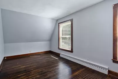103 E Roosevelt Street, Freeport, IL 61032 - Photo 33
