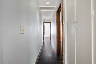 103 E Roosevelt St, Freeport, IL 61032 - Photo 23