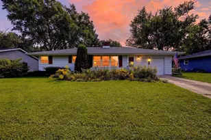 419 W Elm St, Sun Prairie, WI 53590 - Photo 1