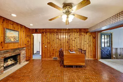 419 W Elm Street, Sun Prairie, WI 53590 - Photo 5