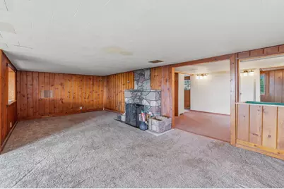 N8405 Sunset Boulevard, Beaver Dam, WI 53916 - Photo 11