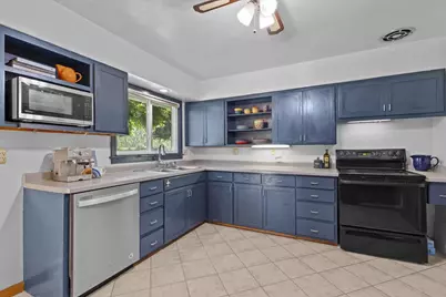 4325 Travis Terrace, Madison, WI 53711 - Photo 5
