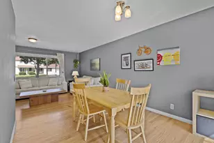4325 Travis Terrace, Madison, WI 53711 - Photo 7