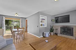 4325 Travis Terrace, Madison, WI 53711 - Photo 11