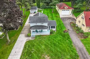 394 Lake St, Green Lake, WI 54941 - Photo 3