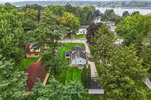 394 Lake St, Green Lake, WI 54941 - Photo 29