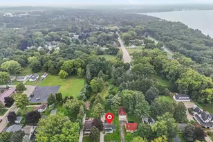 394 Lake St, Green Lake, WI 54941 - Photo 39