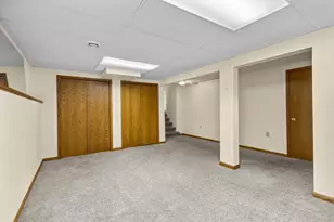 5410 Chestnut Ln, Mcfarland, WI 53558 - Photo 35