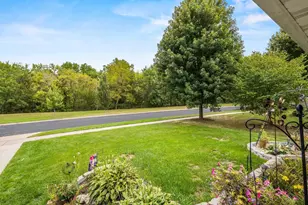 5410 Chestnut Ln, Mcfarland, WI 53558 - Photo 39