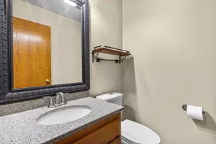 5410 Chestnut Ln, Mcfarland, WI 53558 - Photo 31