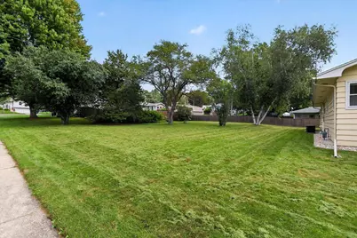 2016 Moreland Drive, Janesville, WI 53548 - Photo 41