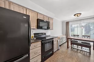 1623 McKenna Blvd, Madison, WI 53711 - Photo 11