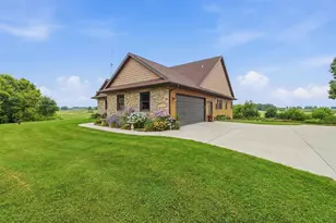 W6068 Neitzel Rd, Waupun, WI 53963 - Photo 5