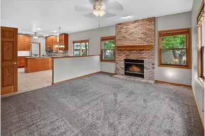 6 Fredericksburg Court, Madison, WI 53718 - Photo 9